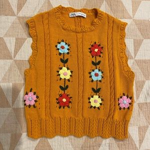 Flower decal sweater vest